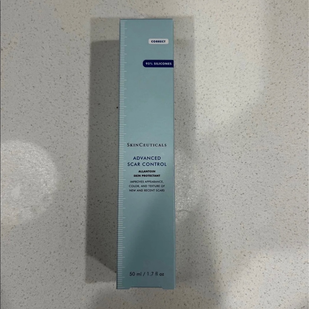SkinCeuticals advanced scar control
